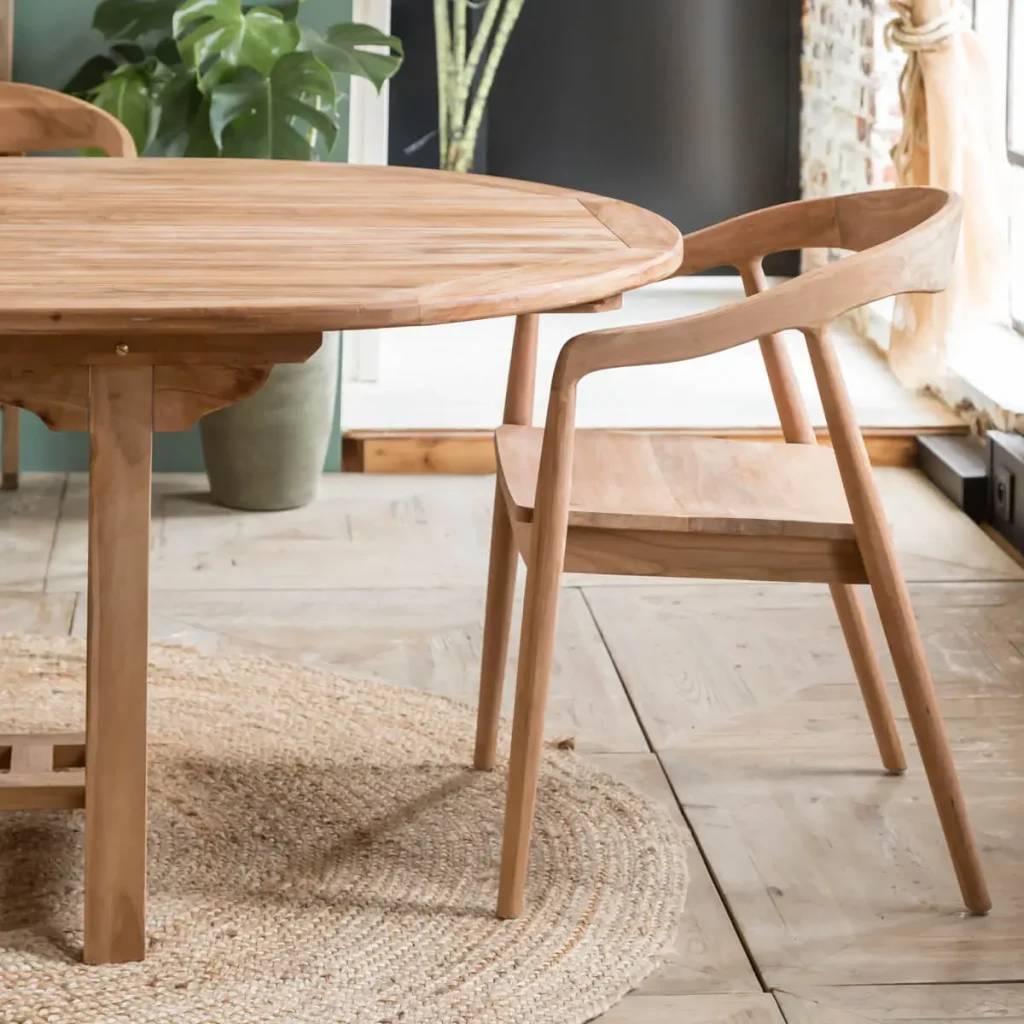 Meuble en bois de teck