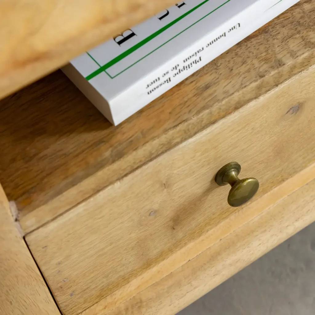 Produit naturel entretien meuble bois