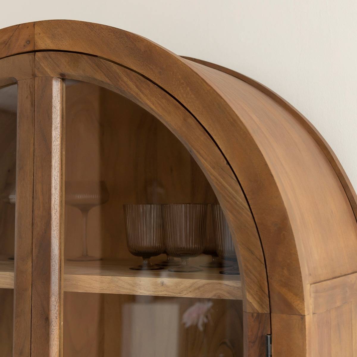 Vitrine en bois d'acacia Néven