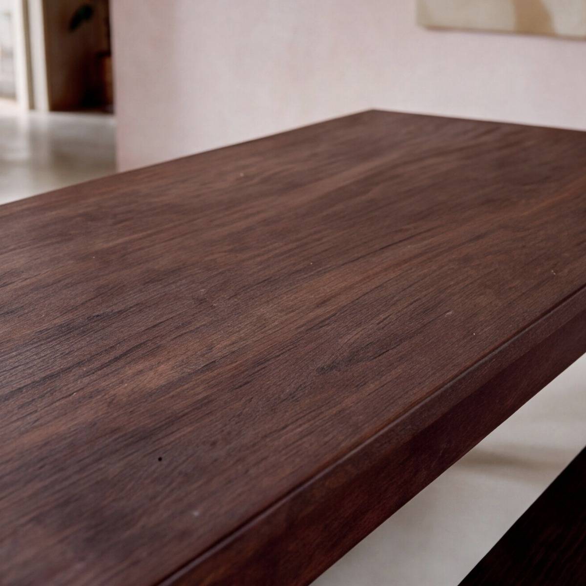 Table à manger + 2 bancs en bois recyclé Indra