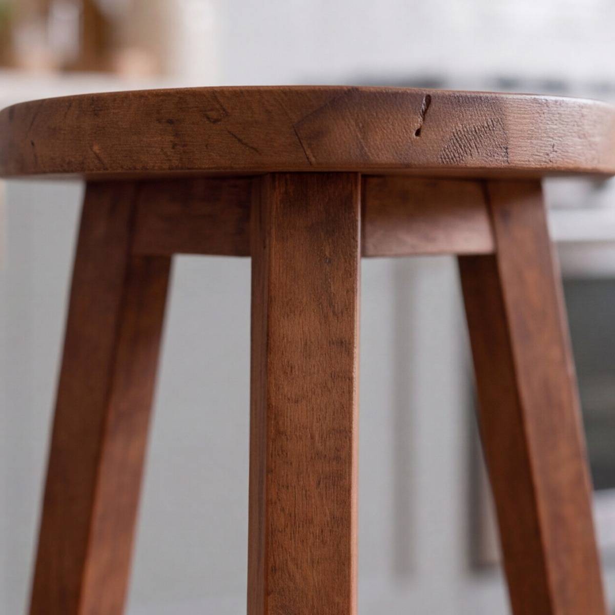 Tabouret de bar en bois recyclé Indra