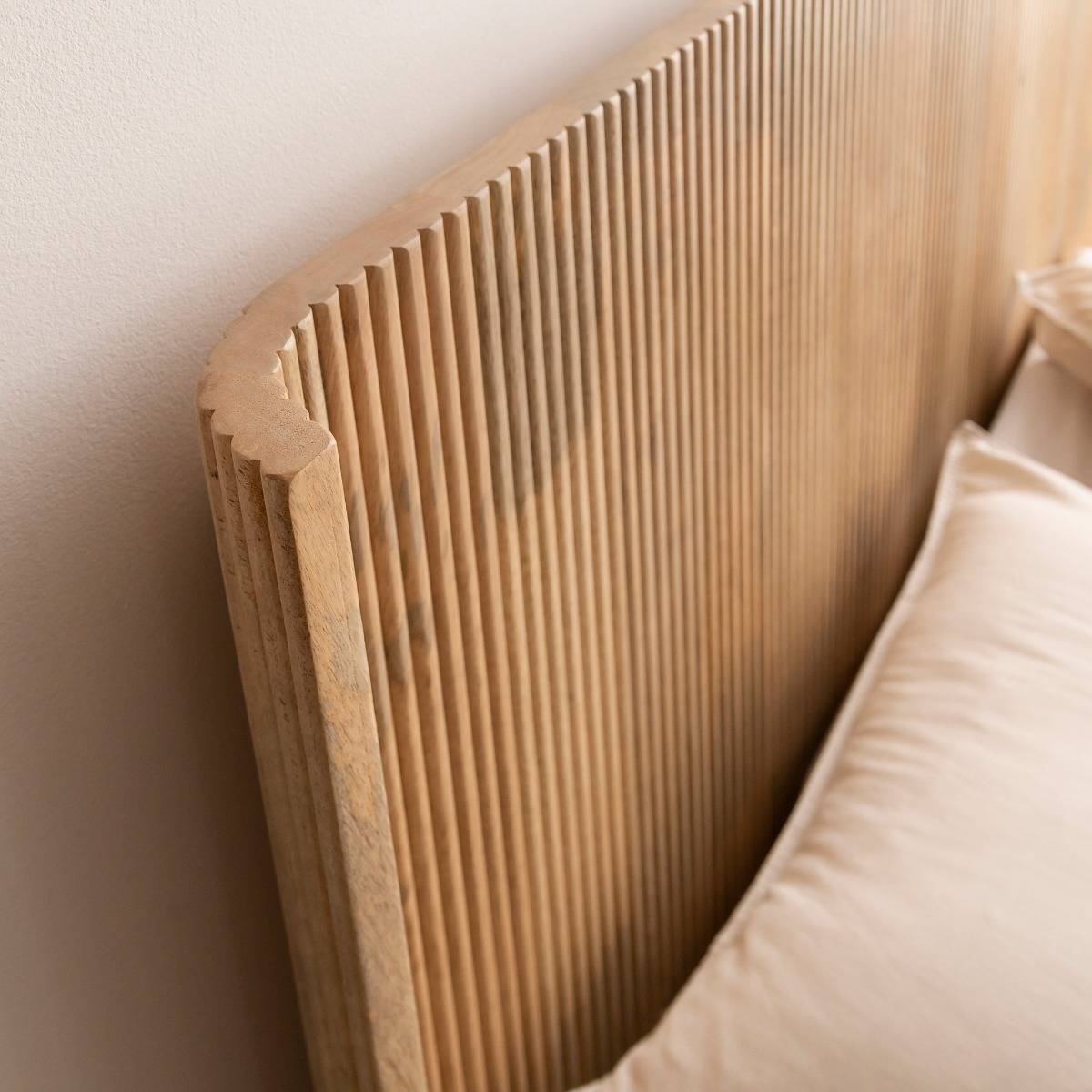 Tête de lit en bois de manguier Palmyre