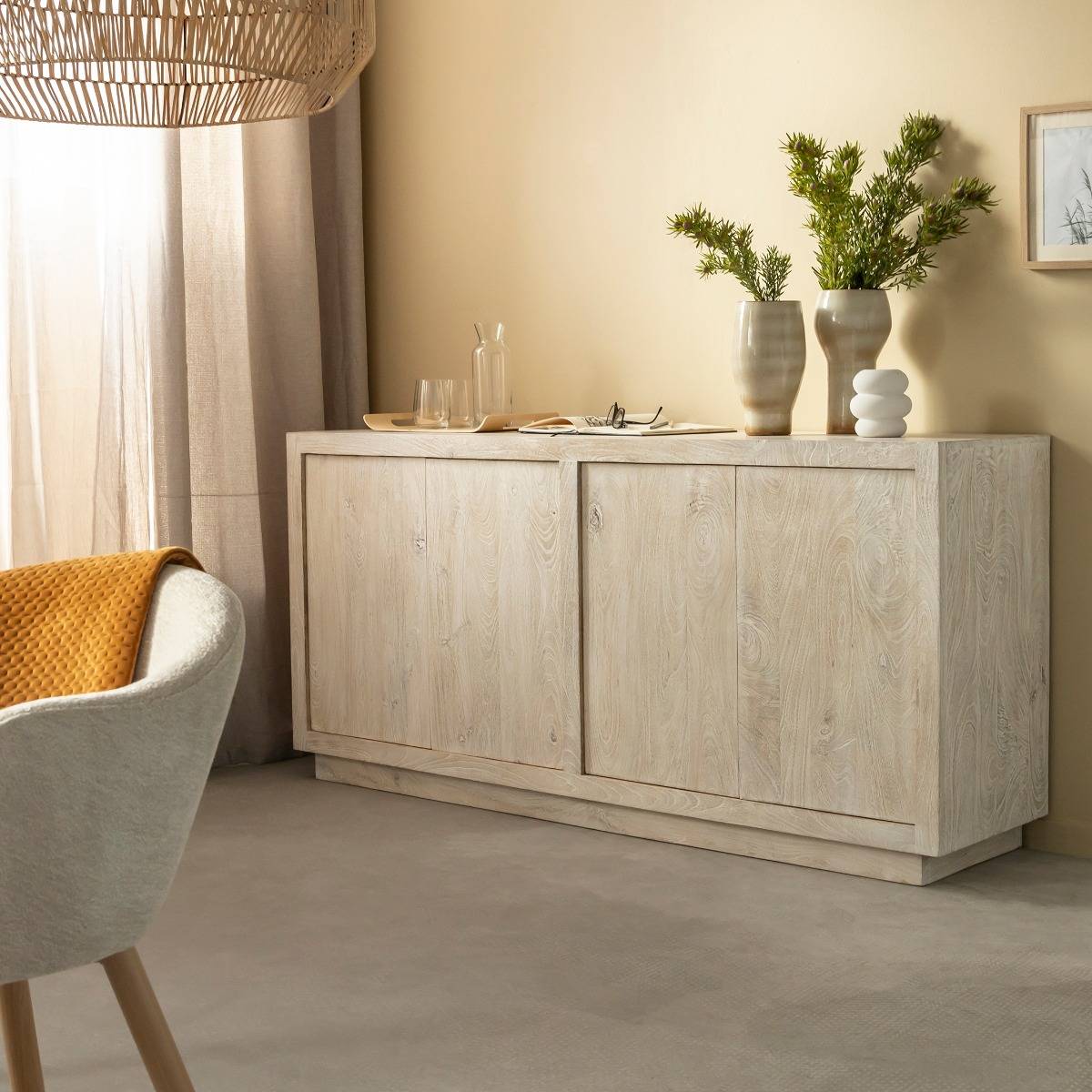 Buffet 4 portes en bois de manguier blanchi Alison