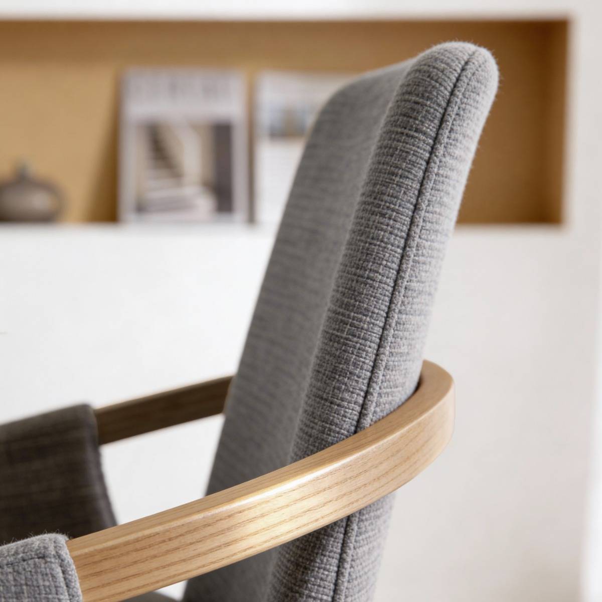 Chaise en bois de sapin et tissu gris chiné Calwen (lot de 2)