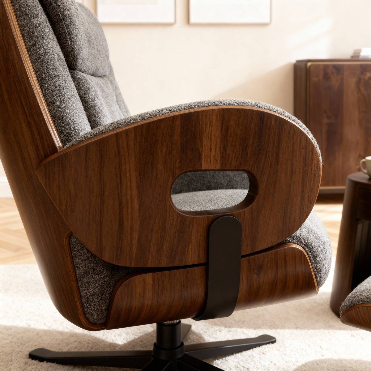 Fauteuil avec repose-pieds en tissu gris anthracite et bois foncé Elowen