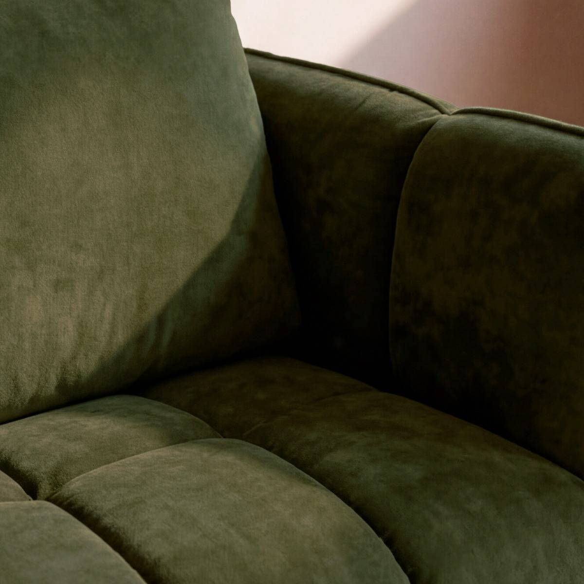 Canapé en velours vert Kaori