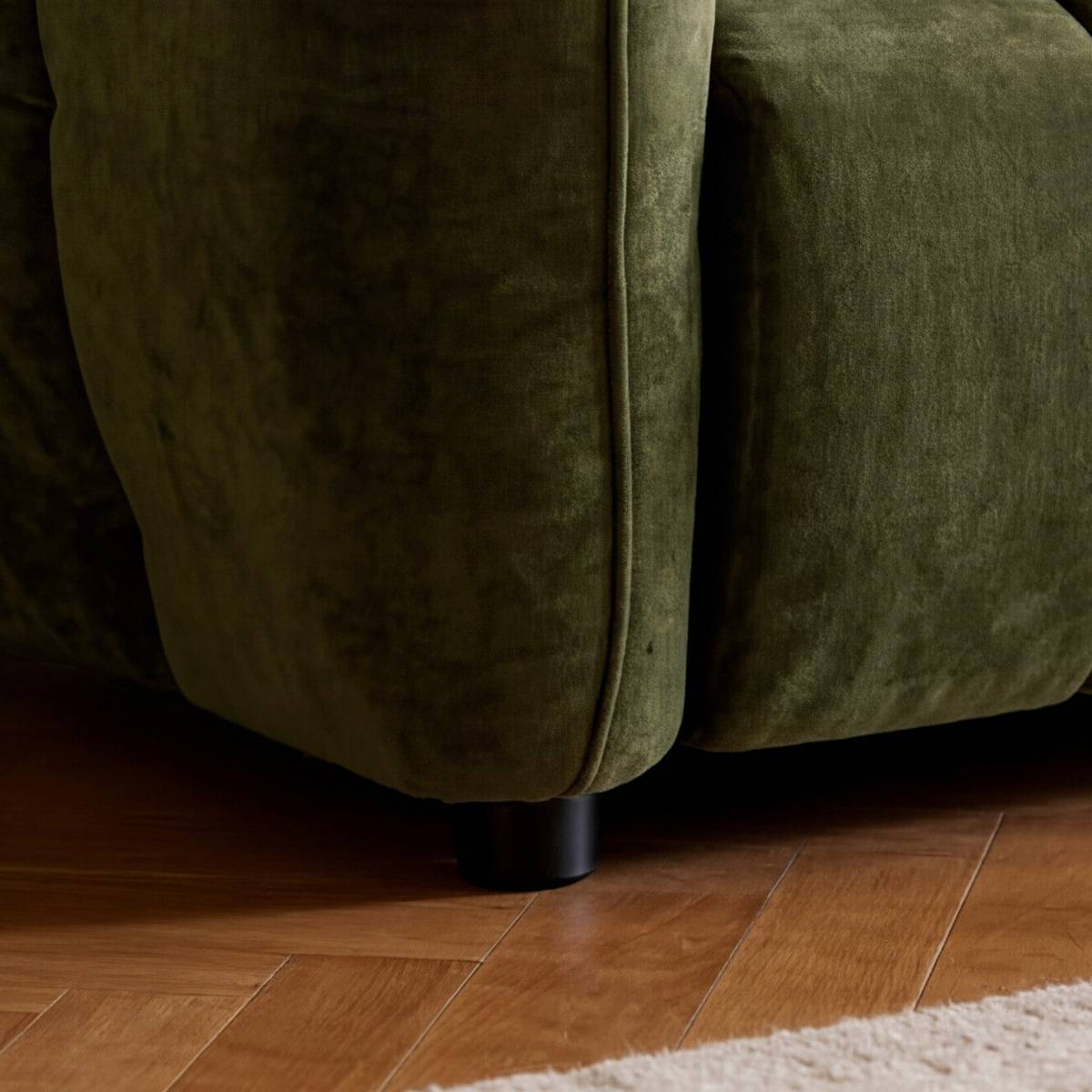 Canapé en velours vert Kaori