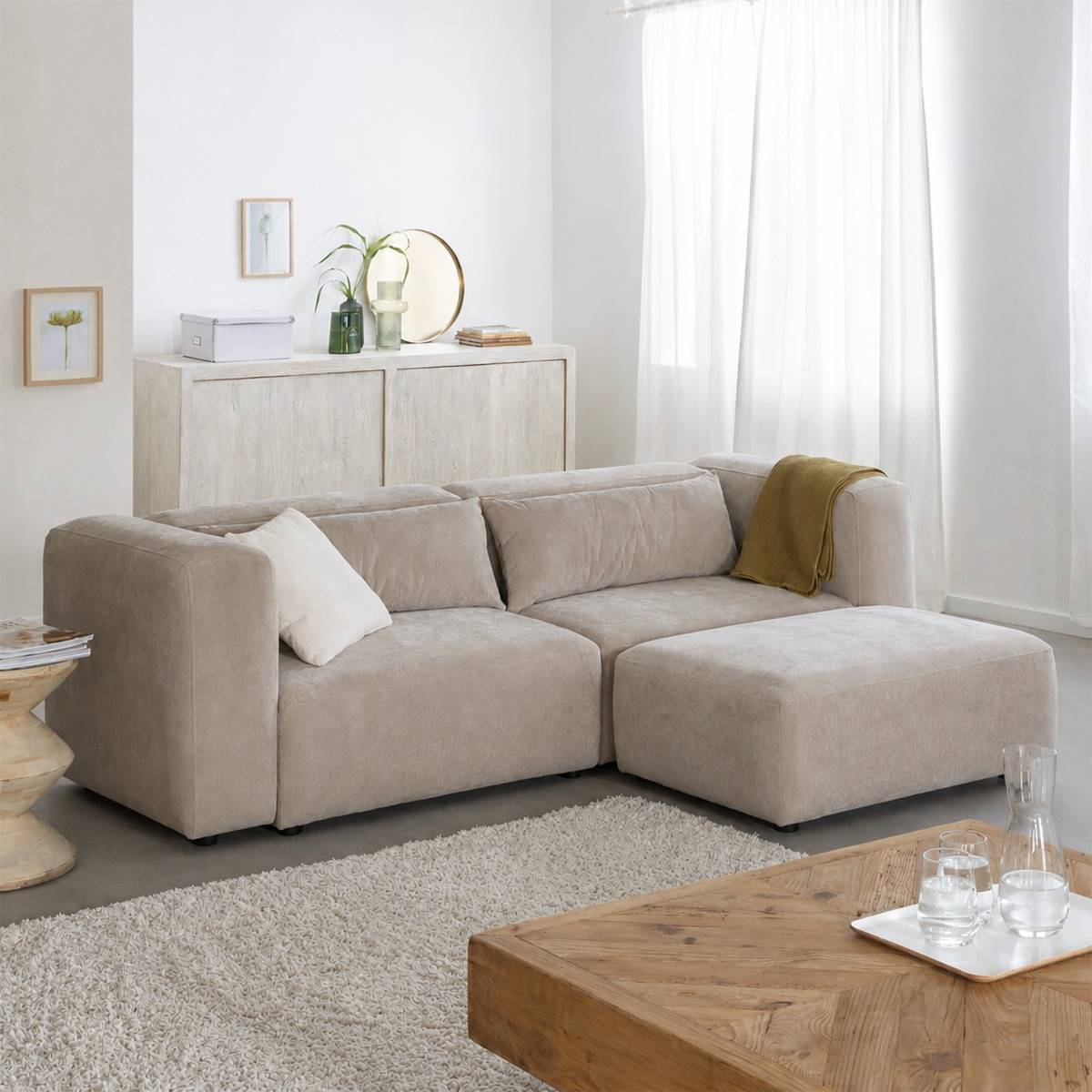 Canapé d'angle beige en tissu Caroline
