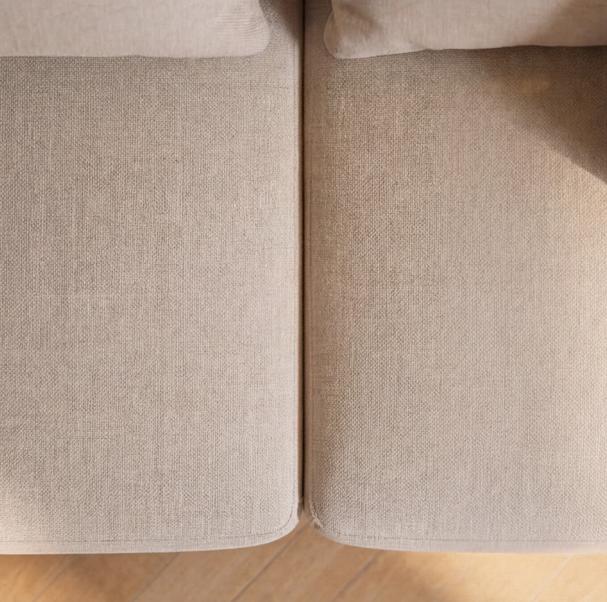 Canapé en tissu beige Solyne