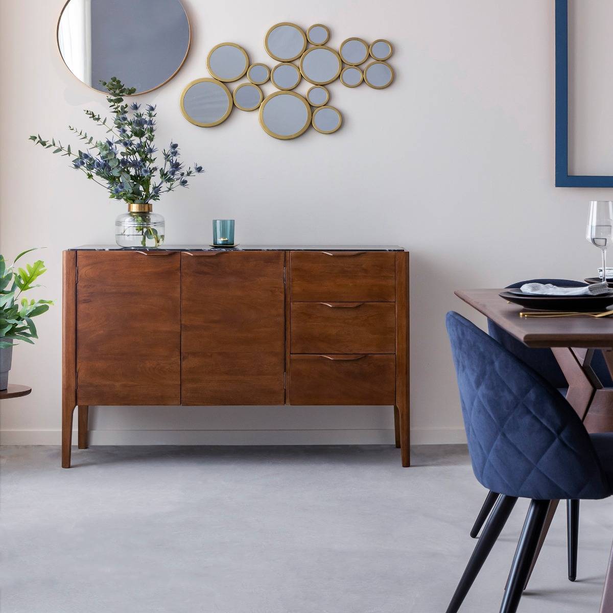 Buffet en bois de manguier et marbre noir Roch