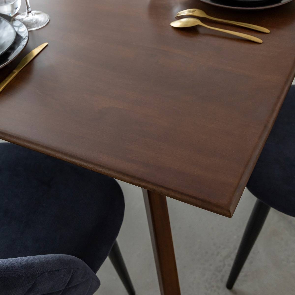 Table à manger en bois de manguier Hava