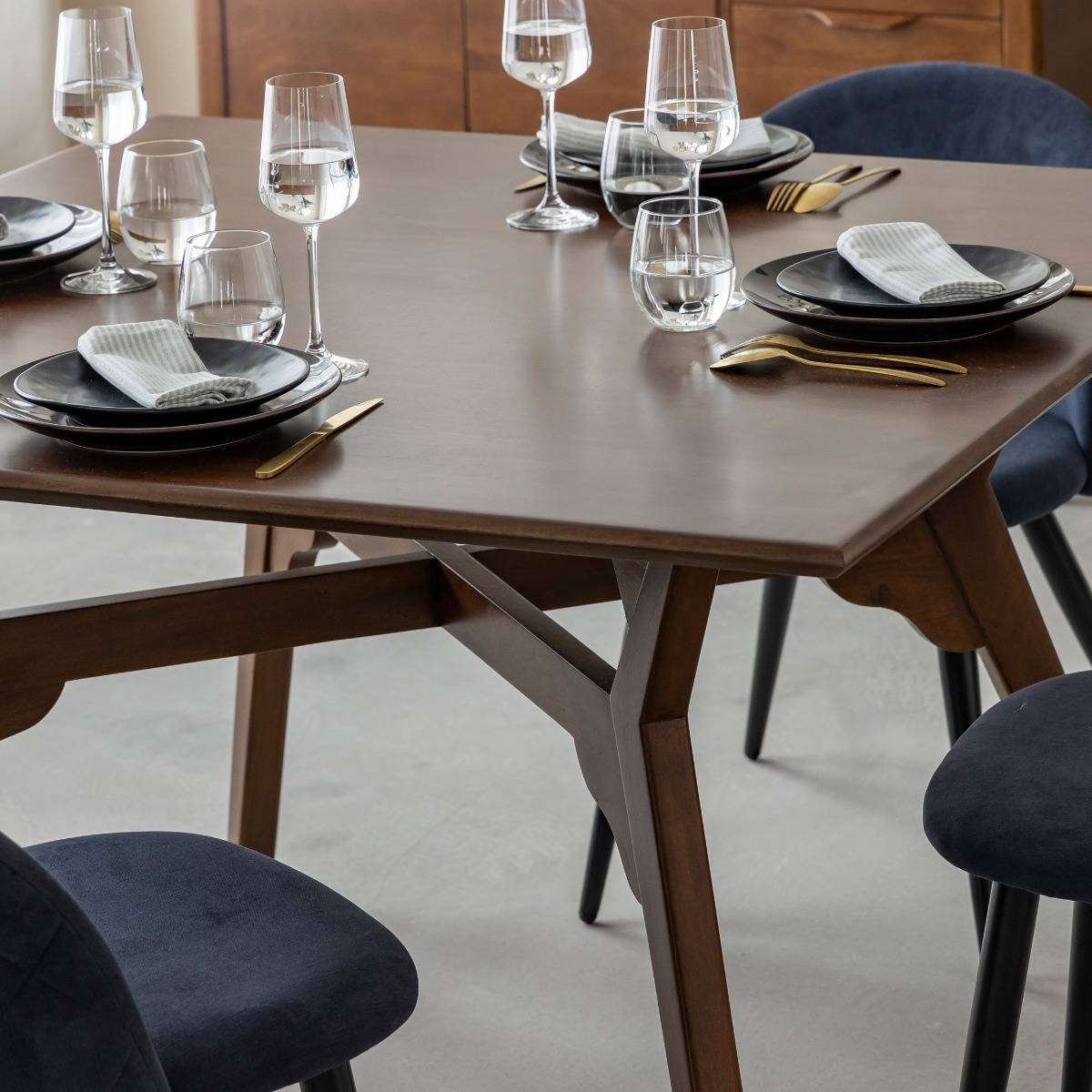 Table à manger en bois de manguier Hava