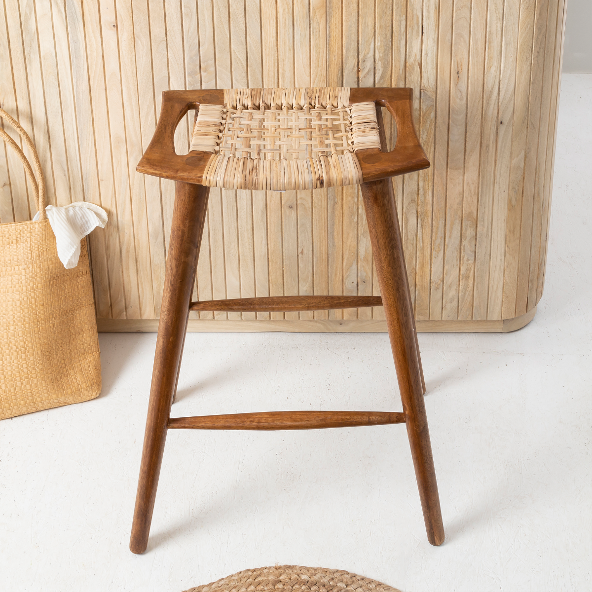 Tabouret de bar en manguier Suzanna