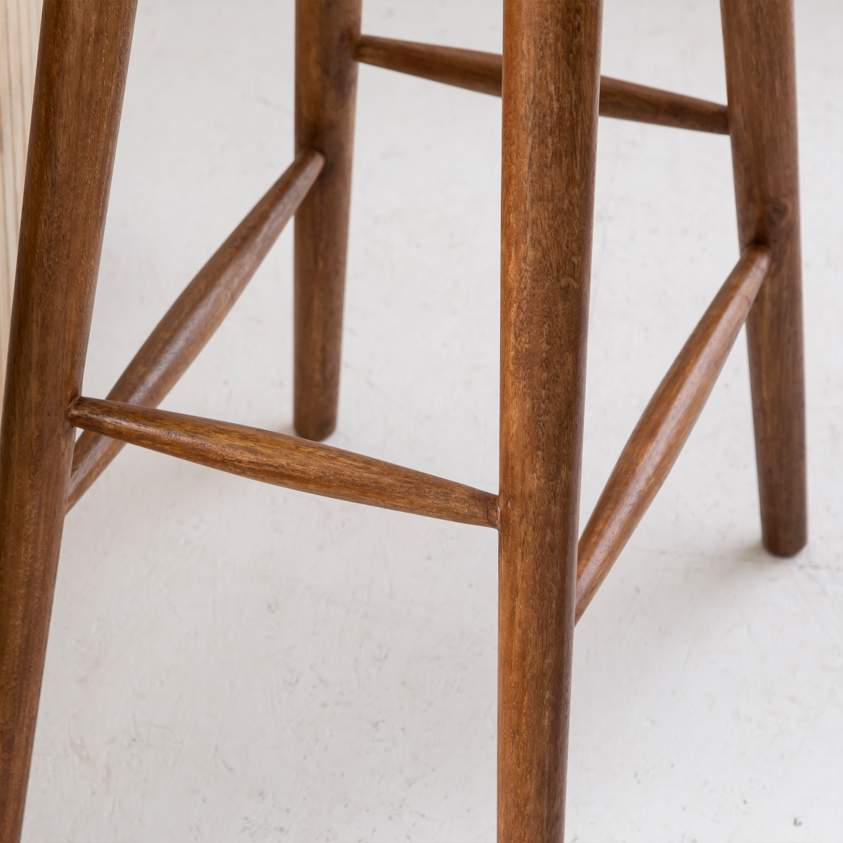 Tabouret de bar en manguier Suzanna