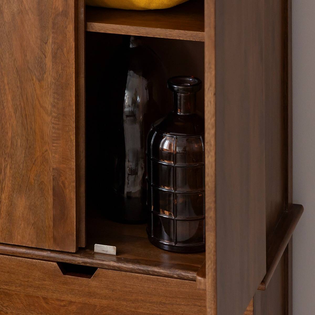 Armoire en bois de manguier Remick