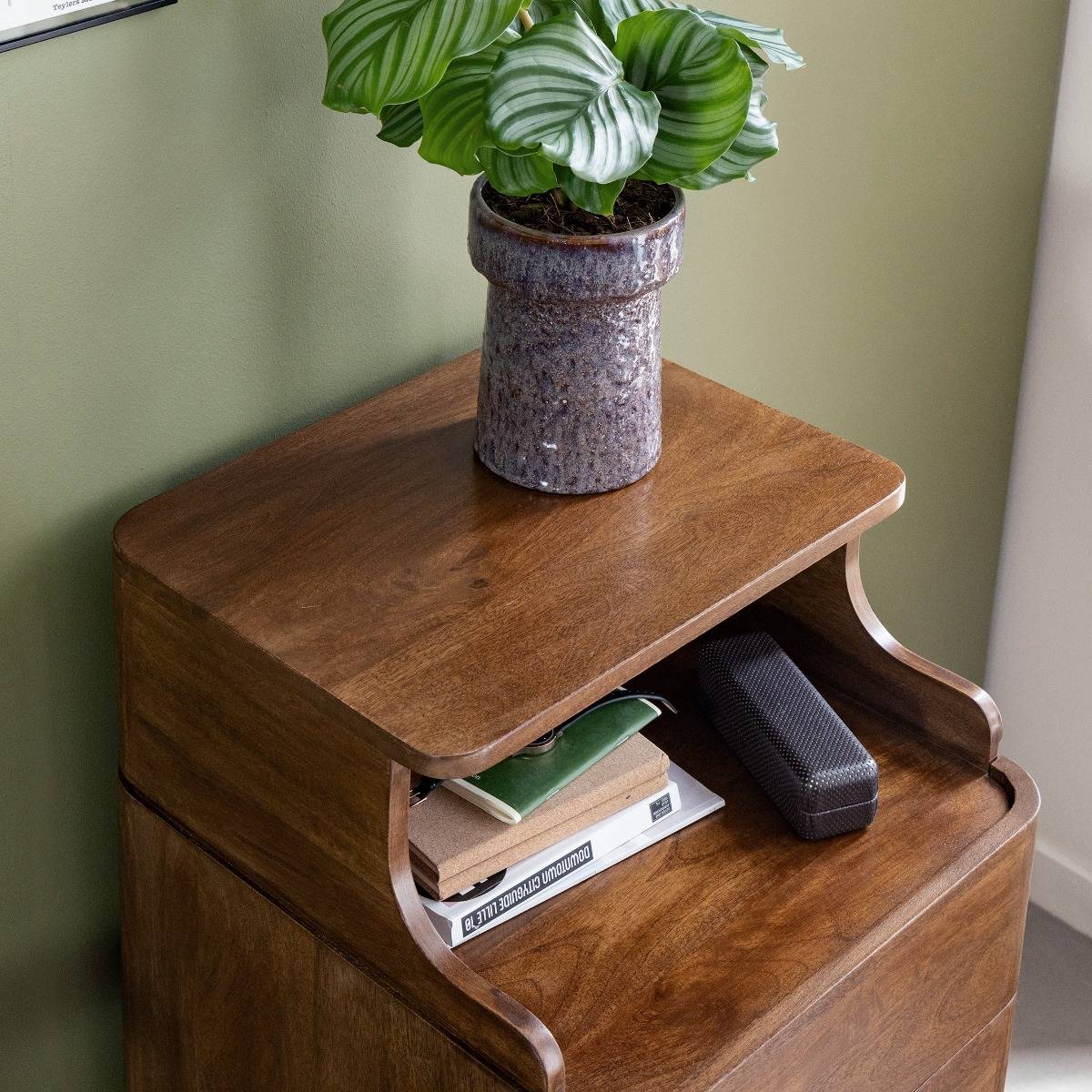 Chiffonnier en bois de manguier Remick