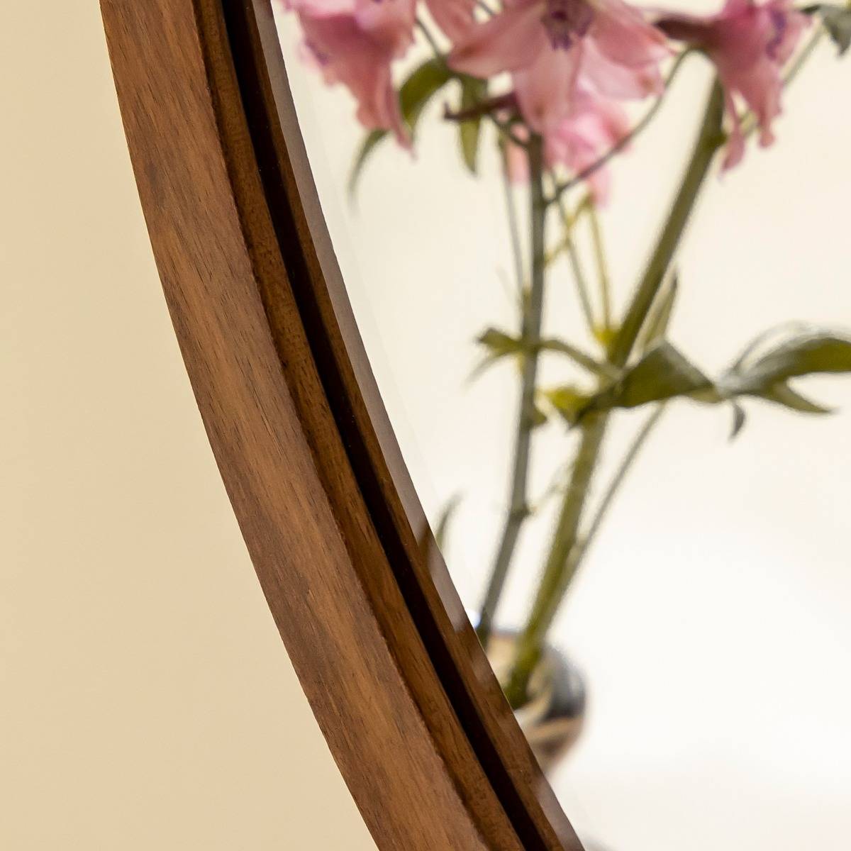 Miroir avec étagères en bois de manguier foncé Remick