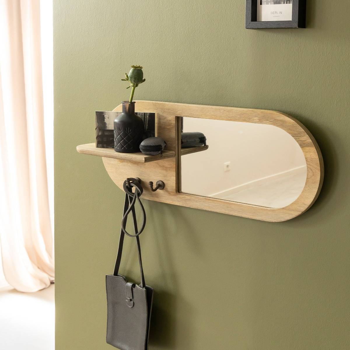 Miroir ovale en bois de manguier clair Juliet