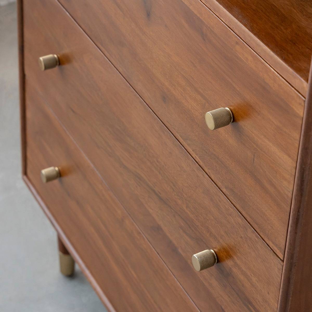 Commode en bois d'acacia Emiel
