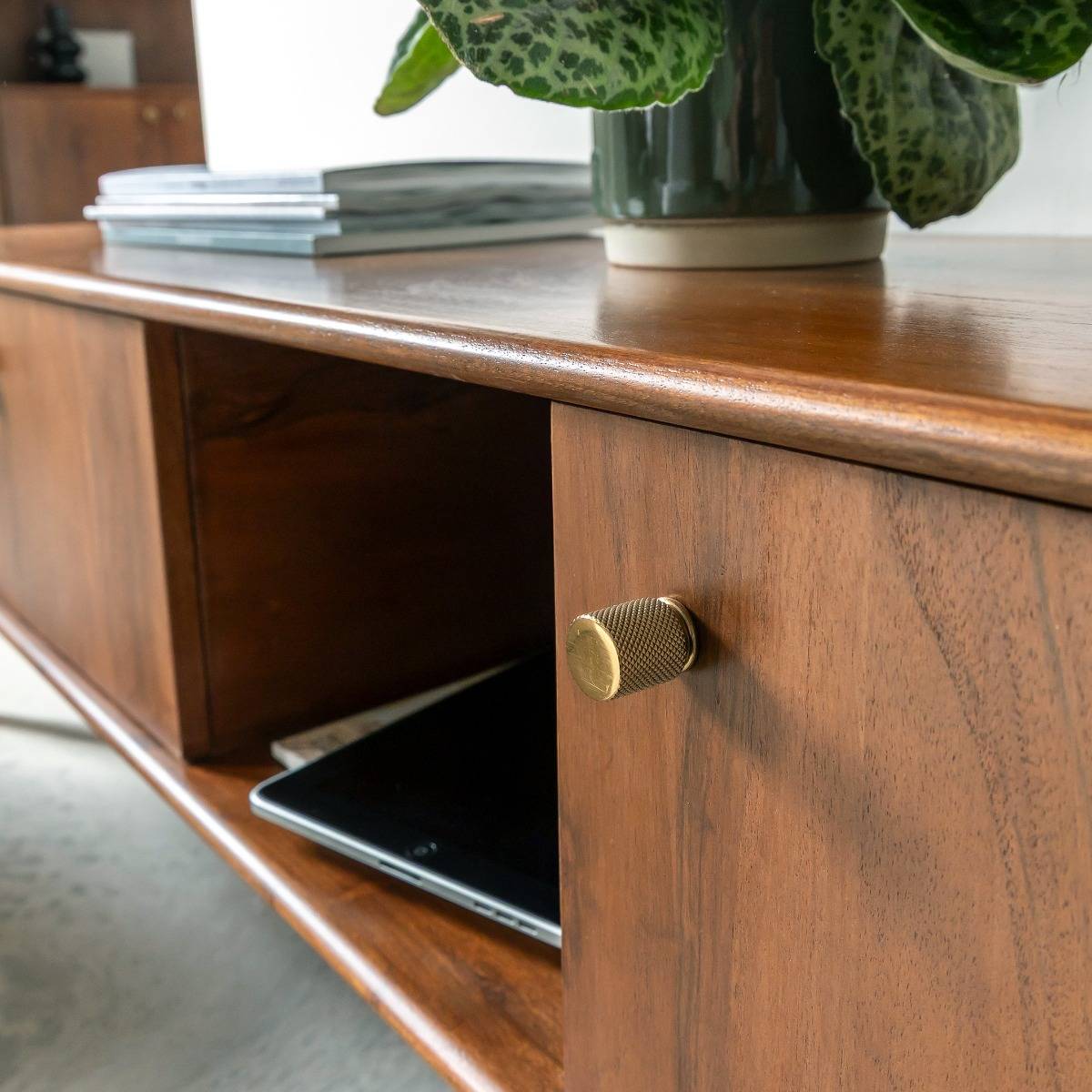 Meuble TV 3 portes en bois d'acacia Emiel