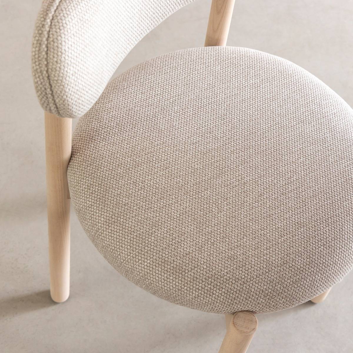 Chaise en bois de hêtre clair et tissu Aline (lot de 2)