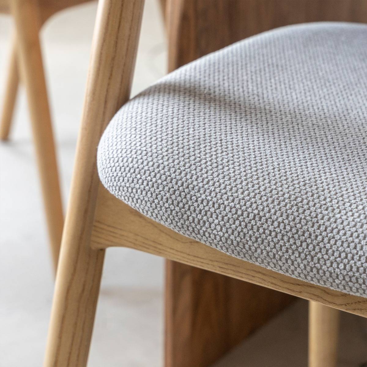 Chaise en bois de orme et tissu gris Aline (lot de 2)