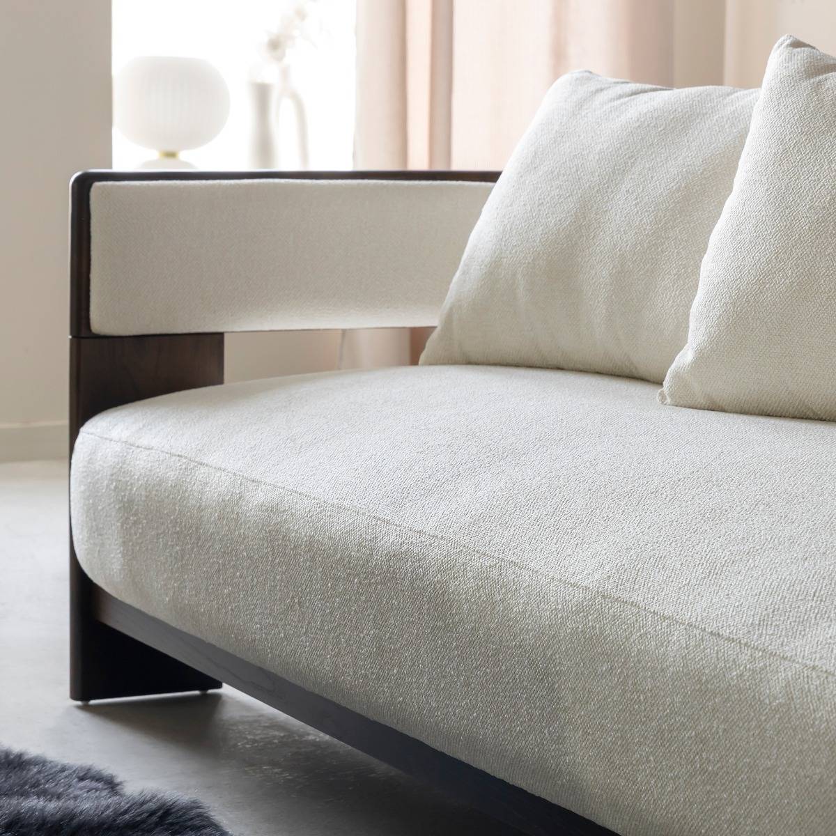 Canapé 3 places en bois d'orme et tissu écru Yséon