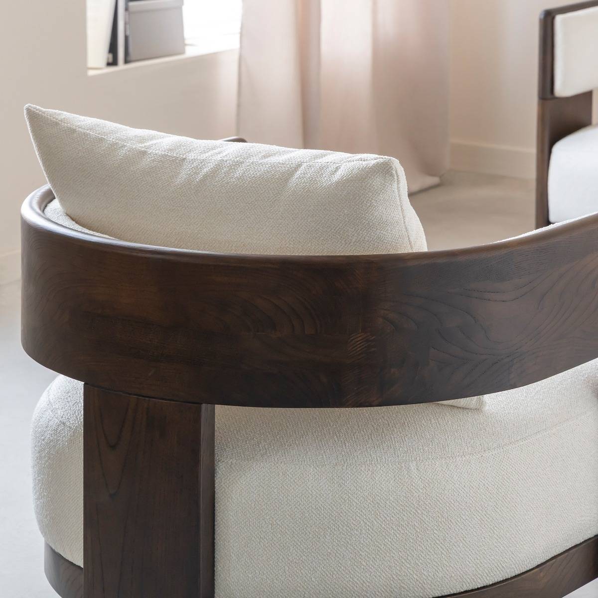 Fauteuil en bois d'orme et tissu écru Yséon