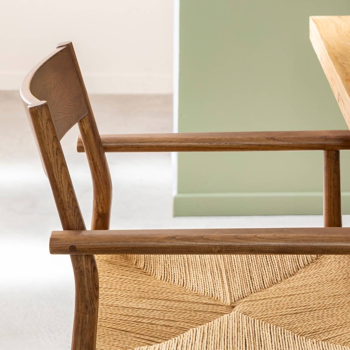 Chaise en bois d'orme et en cordes Lioria