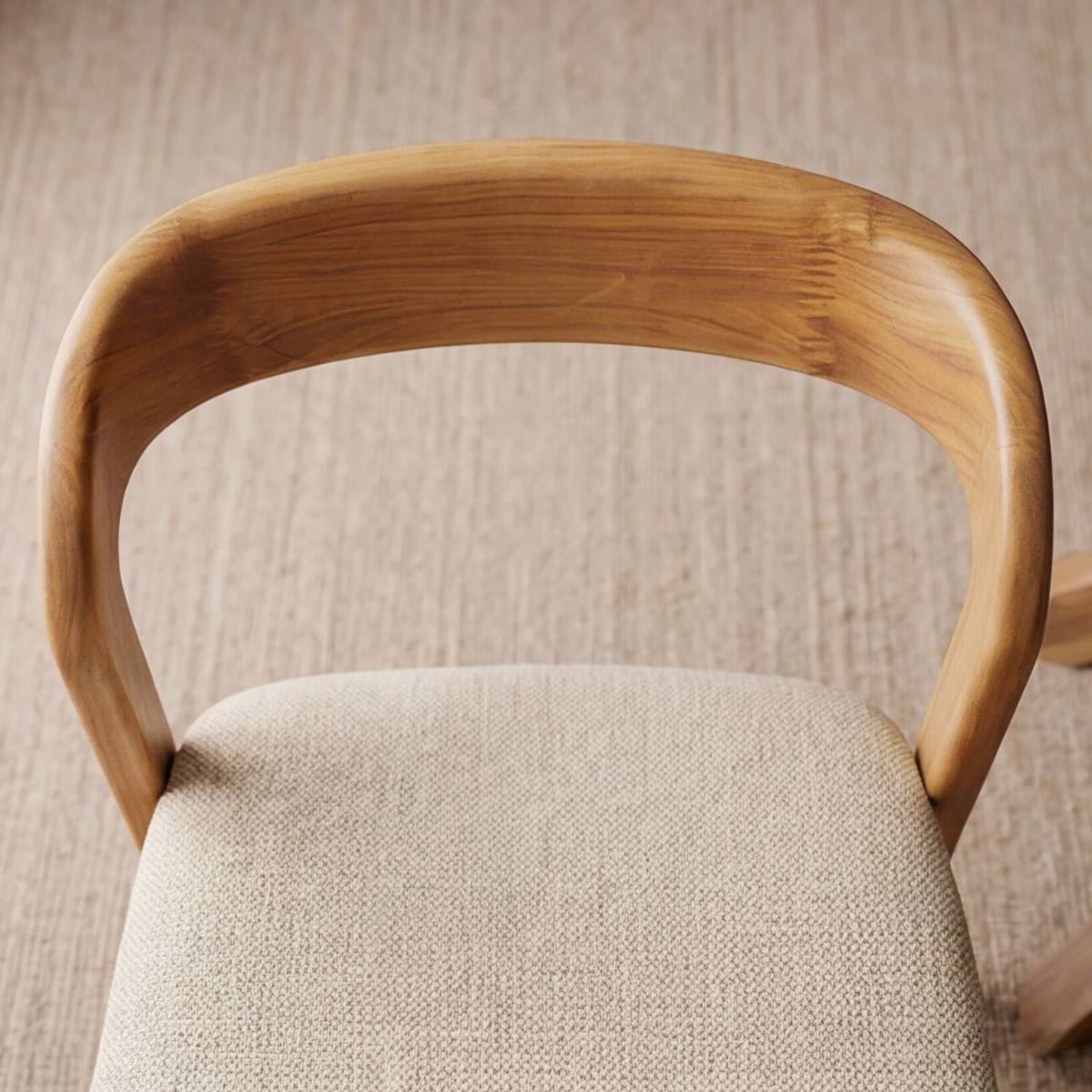 Chaise en bois de chêne et tissu Teddy (lot de 2)