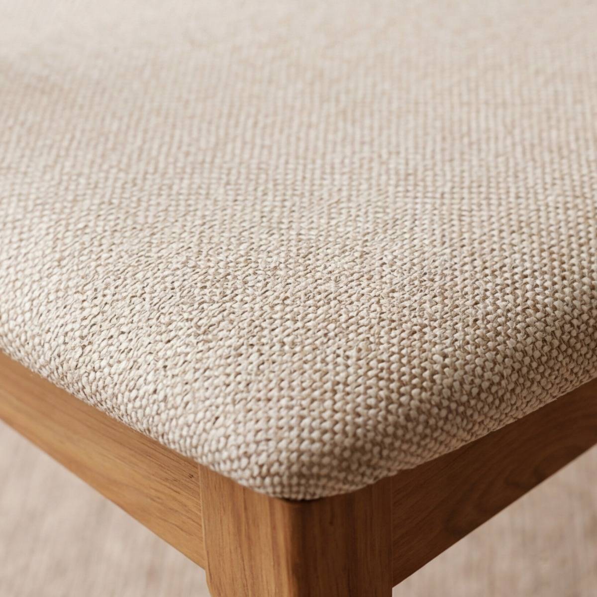 Chaise en bois de chêne et tissu Teddy (lot de 2)