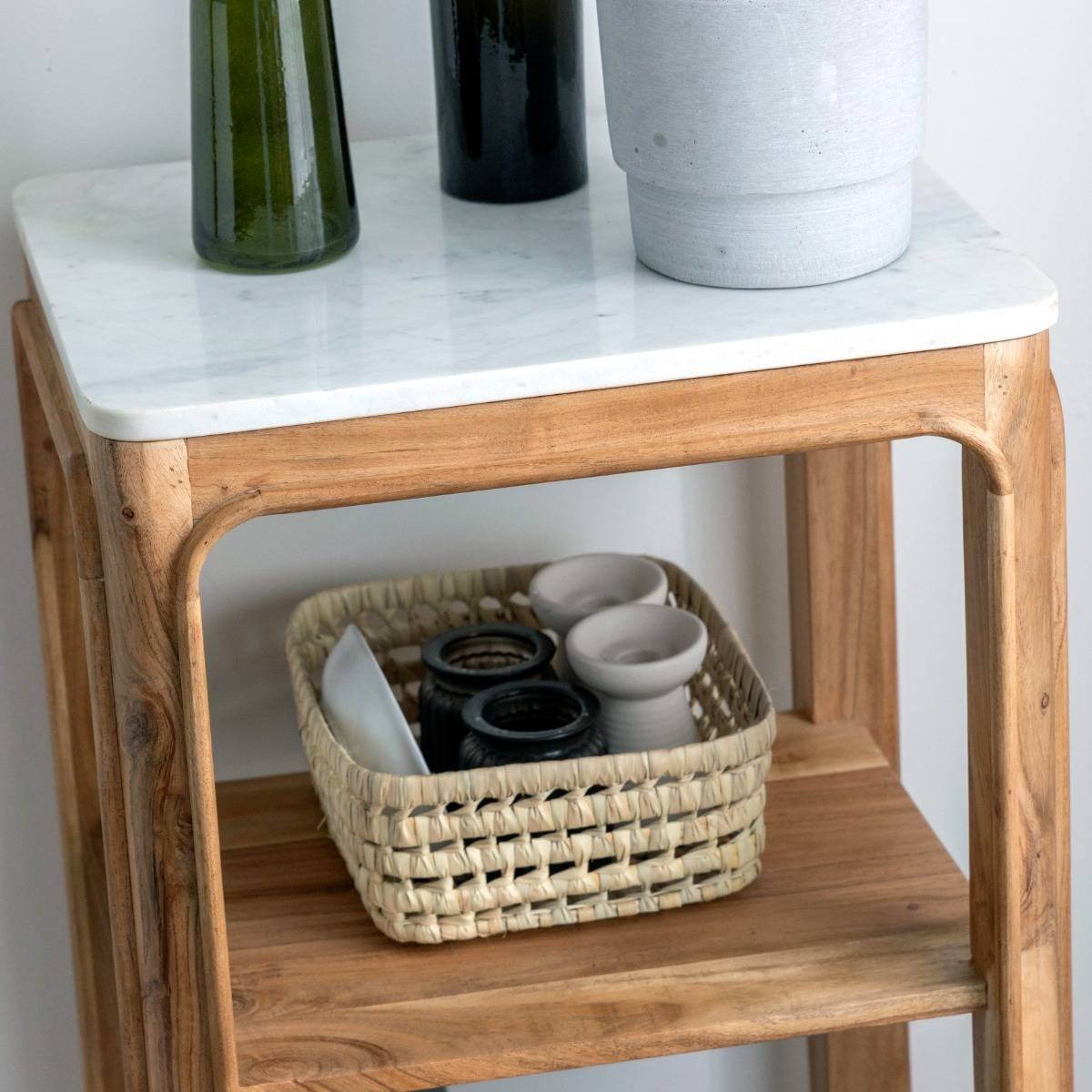 Etagère carrée en bois d'acacia et marbre Emyr
