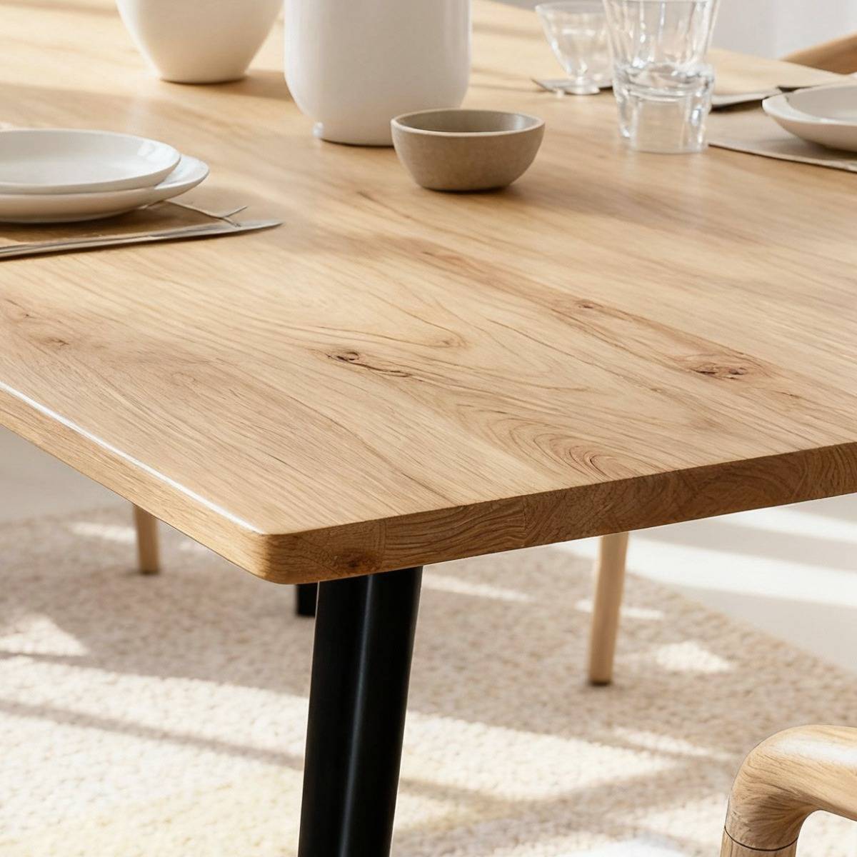 Table à manger en bois d'acacia et métal Alan