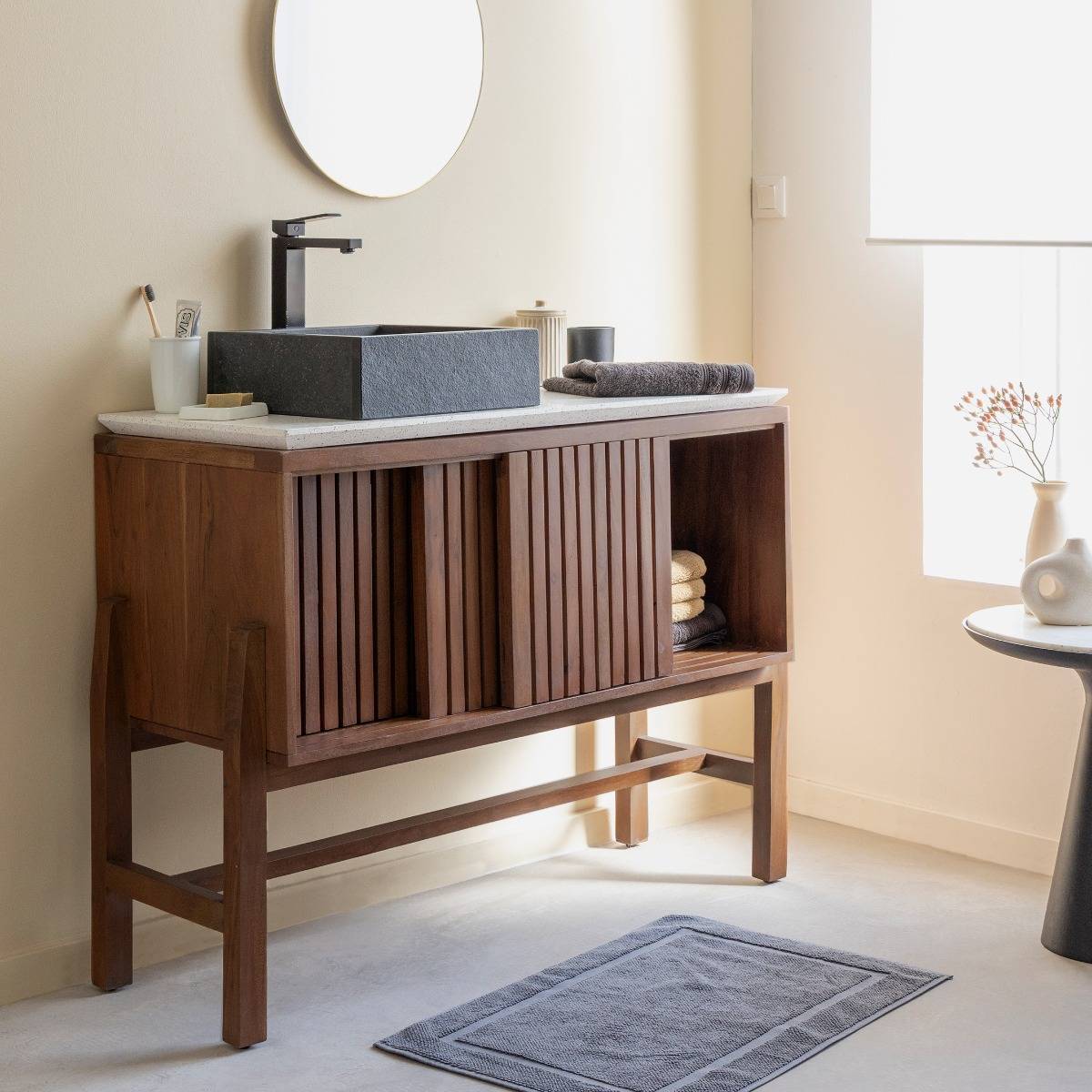 Meuble sous vasque en bois d'acacia et terrazzo Kaelis
