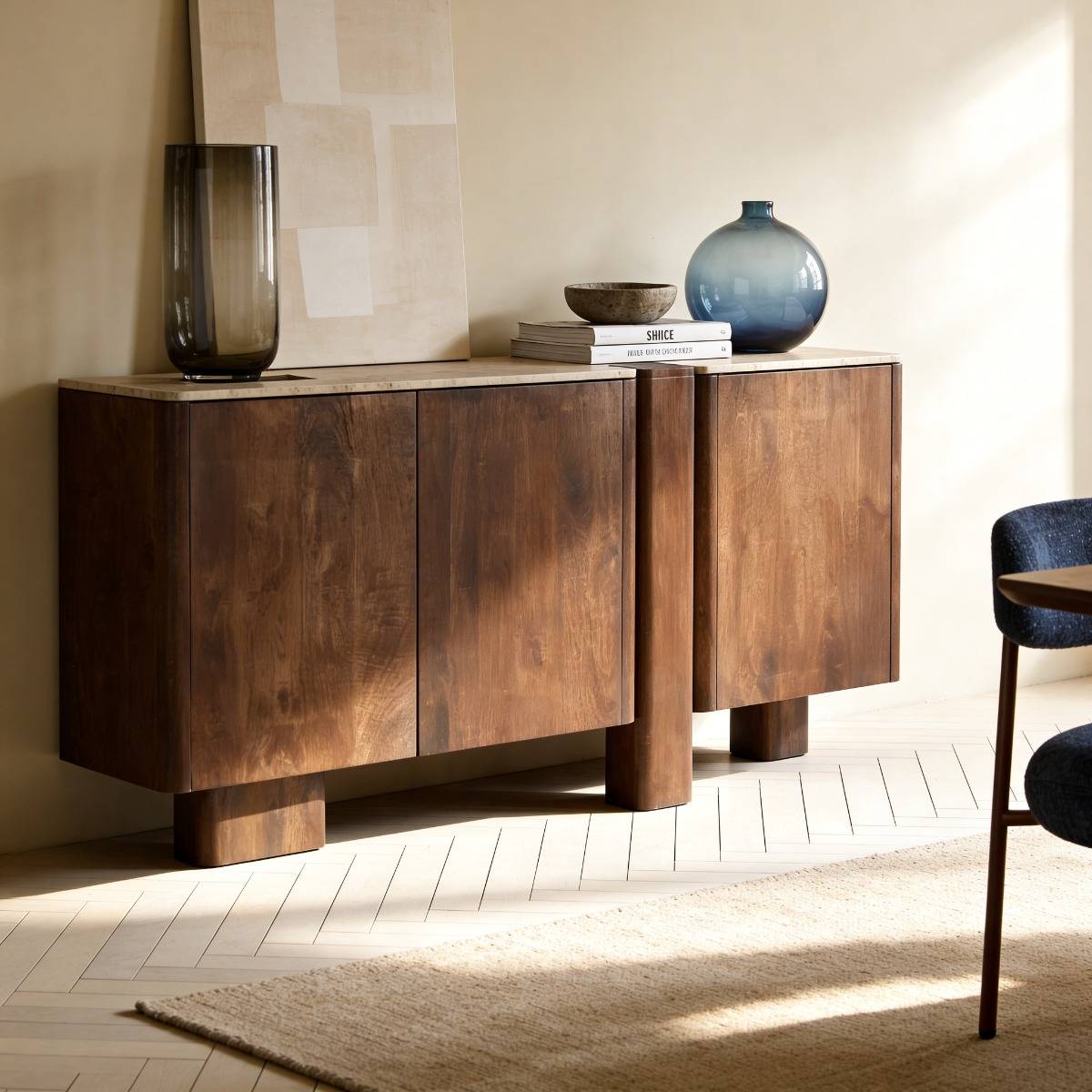Buffet en bois de manguier et travertin Carola