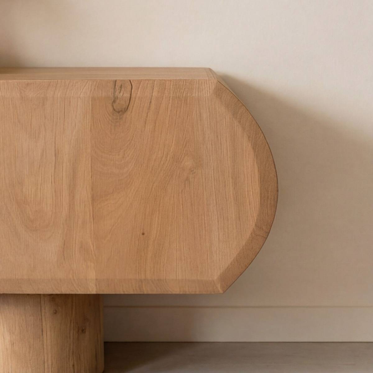 Meuble TV en bois de manguier et en marbre Orinelle