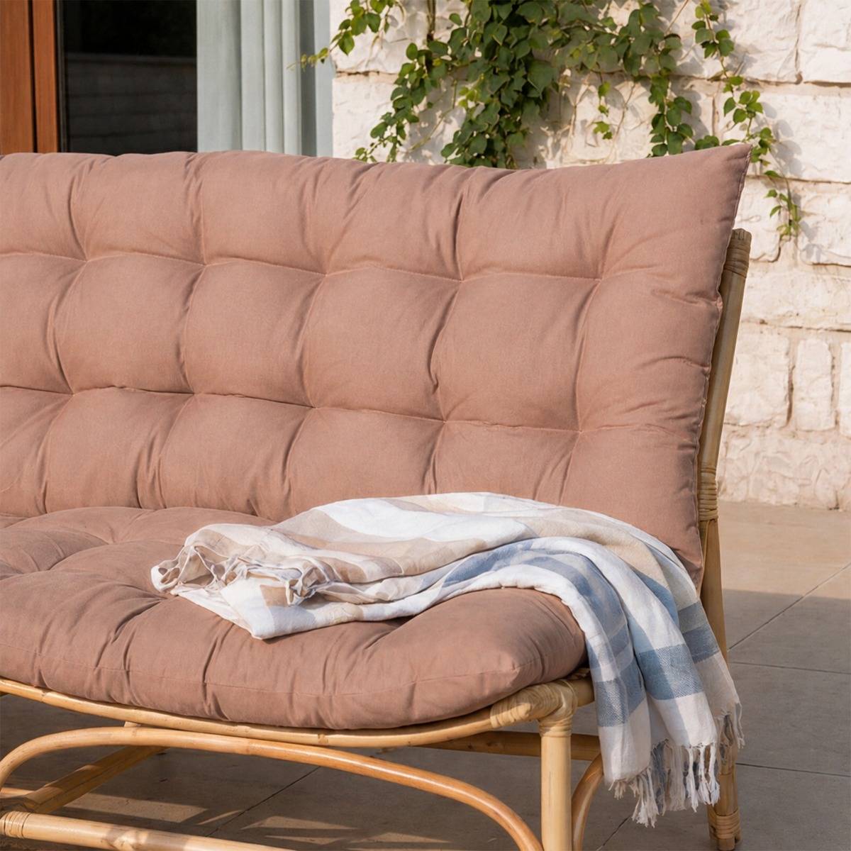 Salon de jardin en rotin avec coussins taupe Rattan
