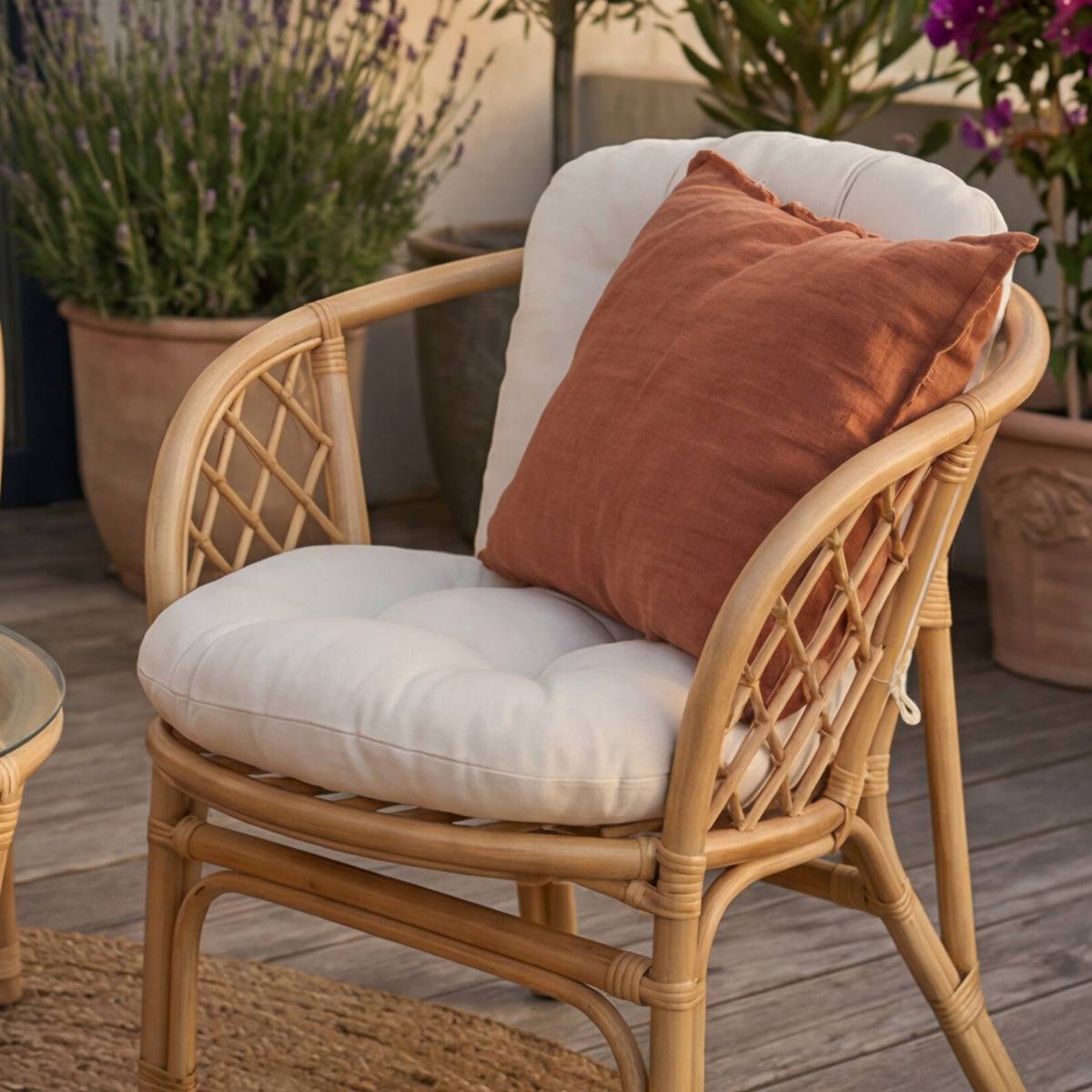 Salon de jardin en rotin et tissu blanc 4 places Rattan