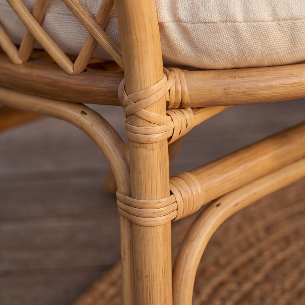 Salon de jardin en rotin et tissu blanc 4 places Rattan