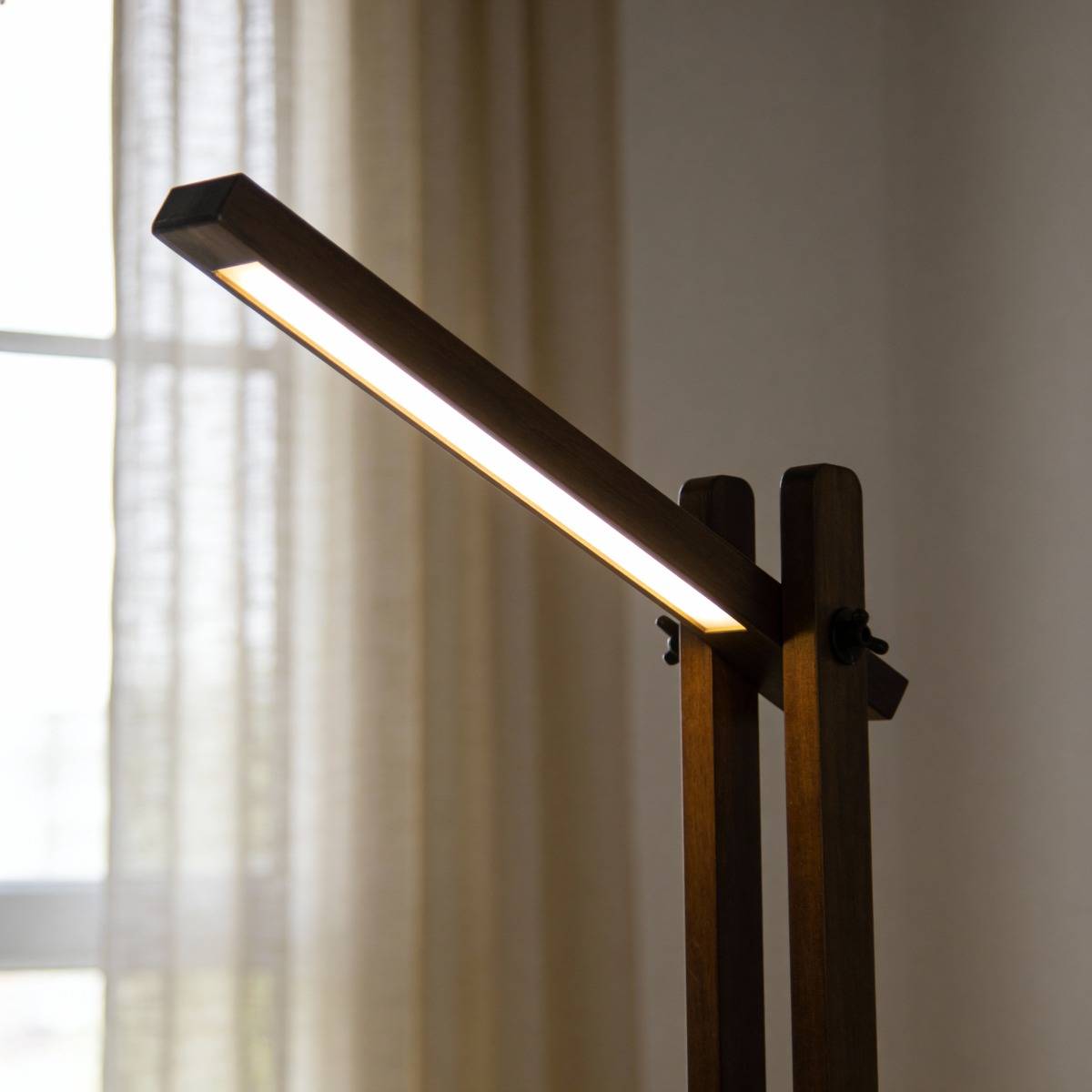Lampe sur pied articulé LED Malone