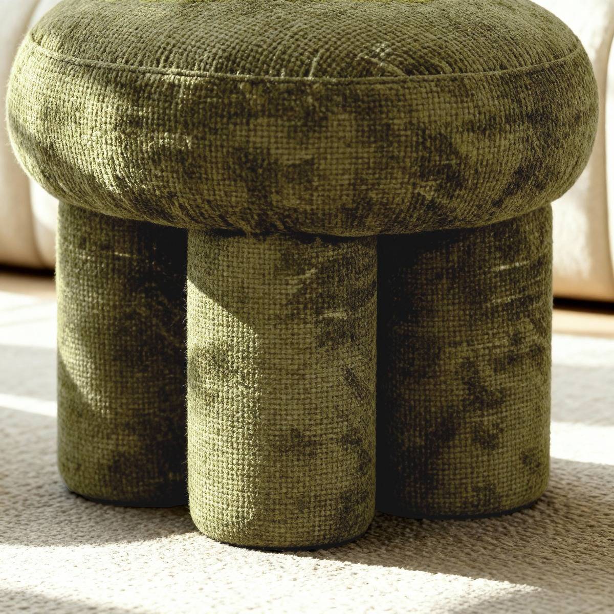 Petit tabouret en tissu kaki Toby