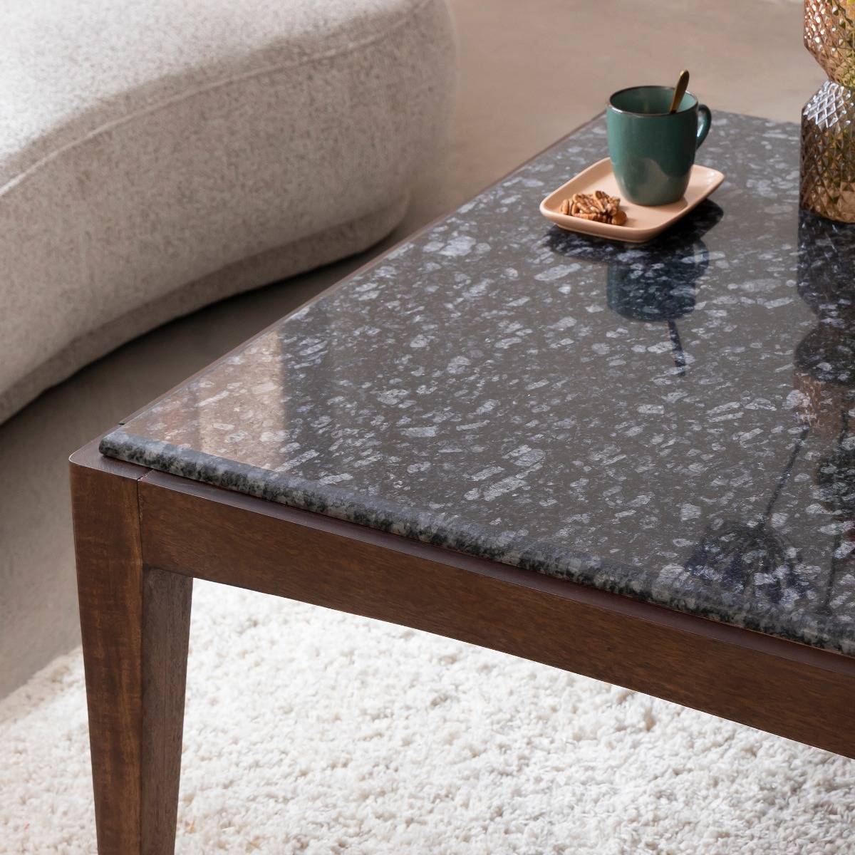 Table basse carrée en bois de manguier et marbre noir Ilithe