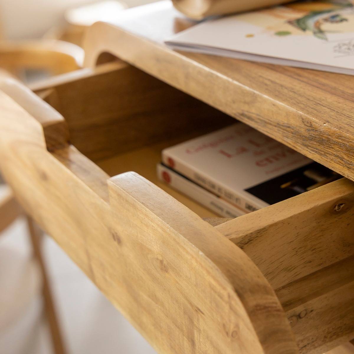 Etagère murale arrondie en bois d'acacia Orane