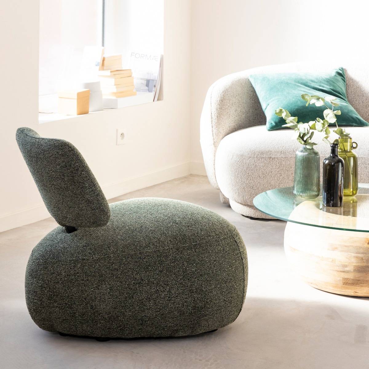Fauteuil en tissu bouclette avec dossier vert Calya