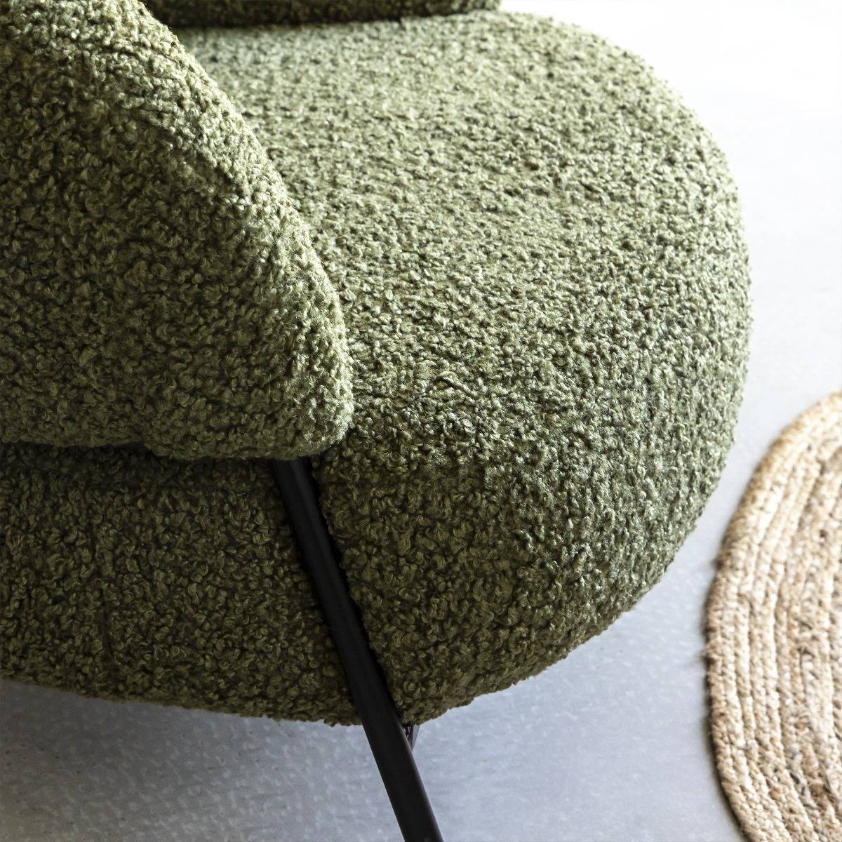 Fauteuil en tissu bouclette vert Kanoa