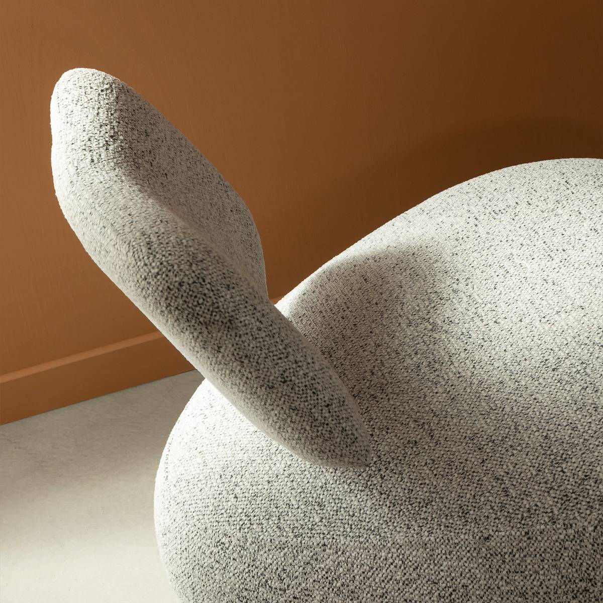 Fauteuil en tissu bouclette avec dossier gris Calya