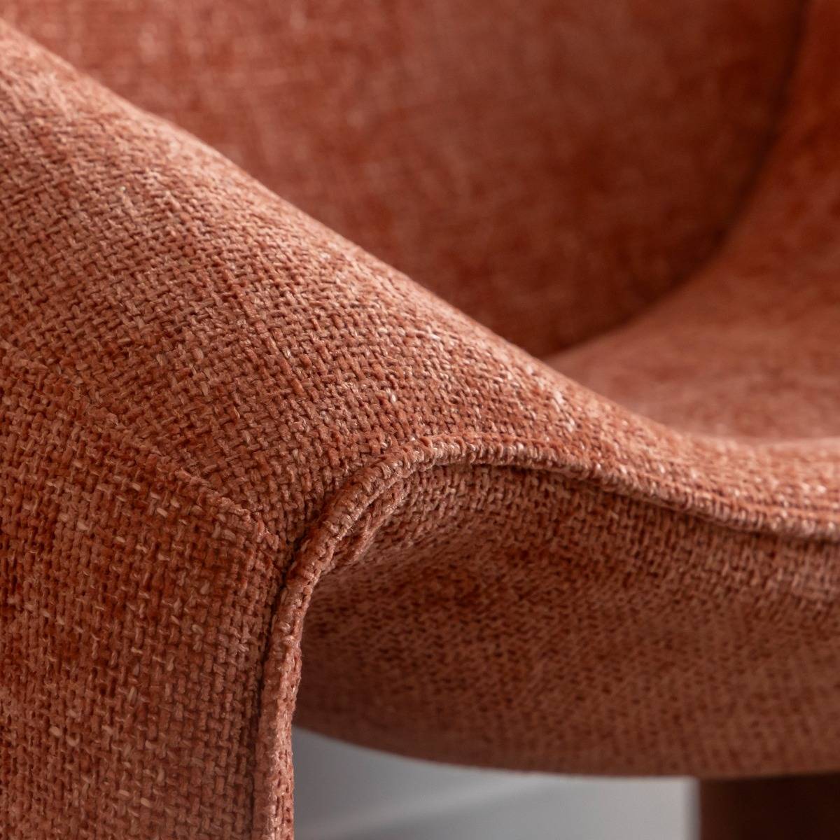 Fauteuil en tissu terracotta Théa