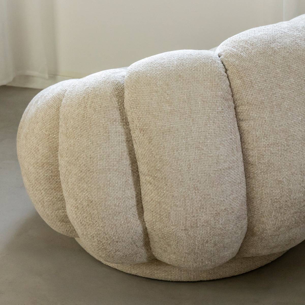 Fauteuil nuage en tissu écru Héléna