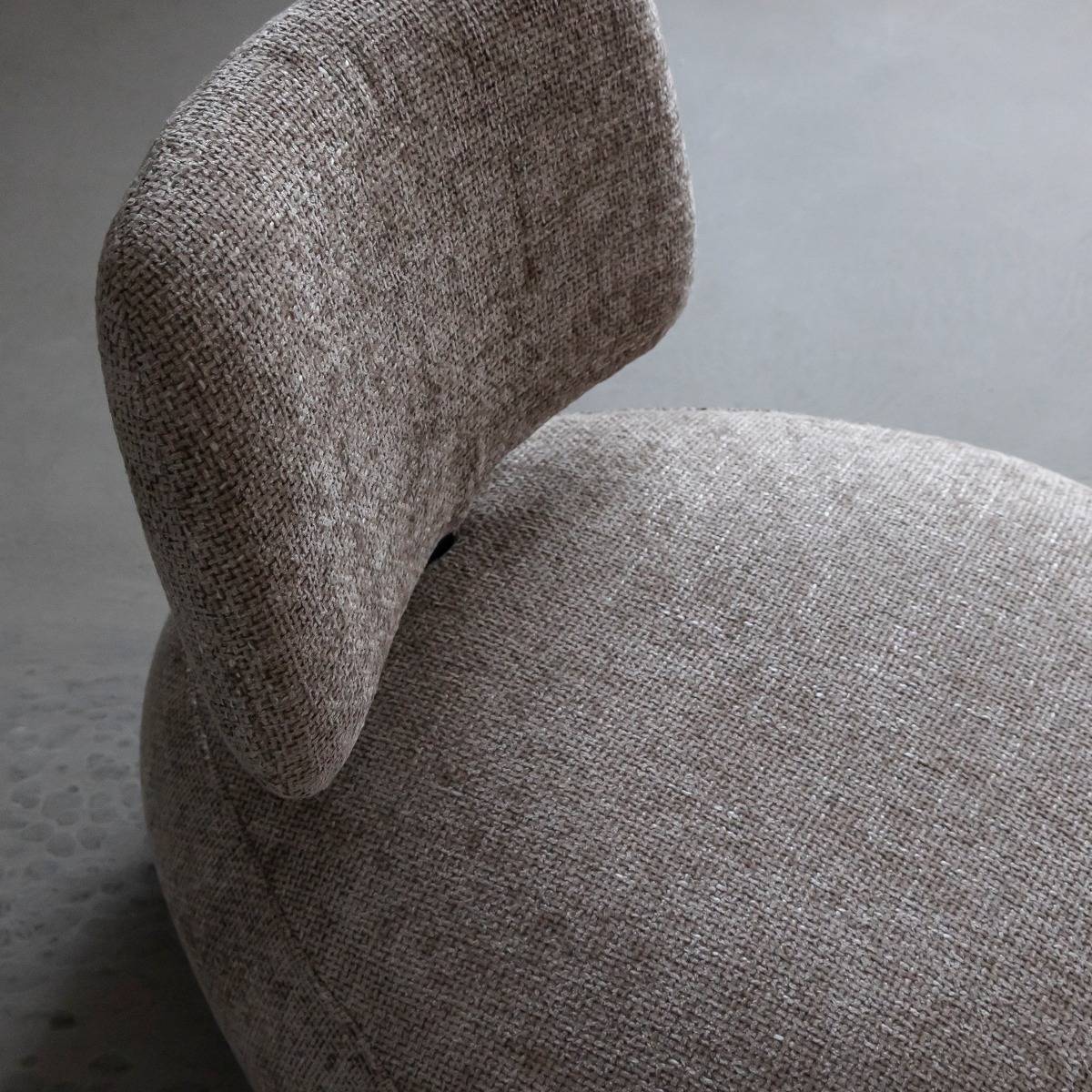 Fauteuil en tissu avec dossier beige chiné Teresia