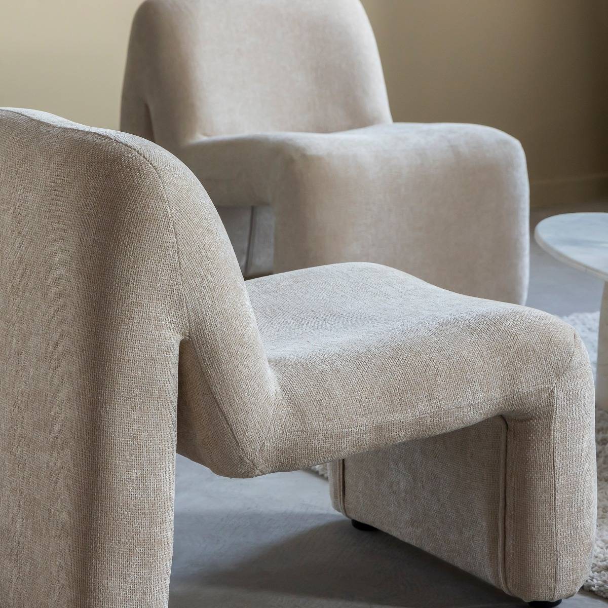 Fauteuil en tissu écru Ludovic